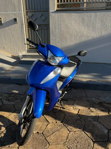 Honda Biz 125 - Ano 2017