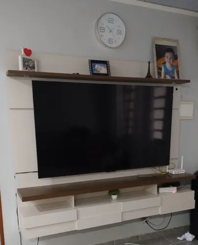 Painel de TV de ate 60 polegadas...