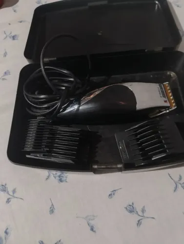 Máquina de corta cabelo