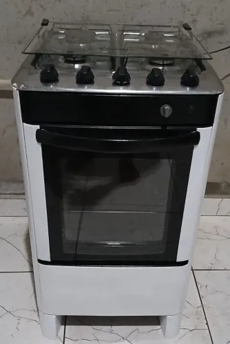 Vendo fogão 4 bocas Elétrico 