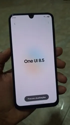 Samsung A17 8 GB de RAM, 256 GB de armazenamento interno, Android 16 One UI 8.5