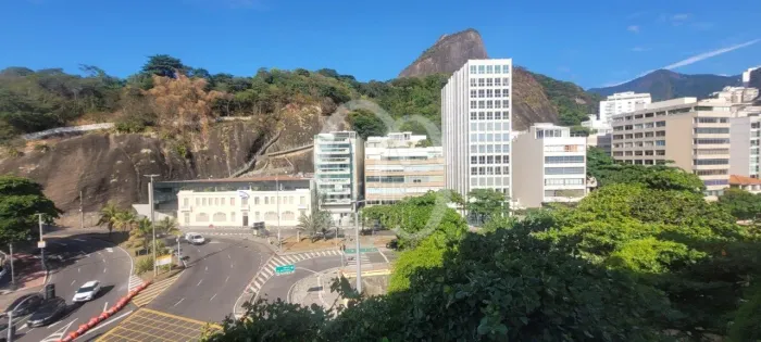 Delfim Moreira