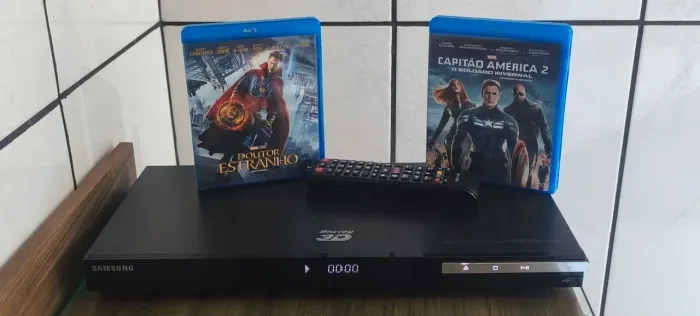 Leitor Blu-ray Samsung+Discos original Marvel 