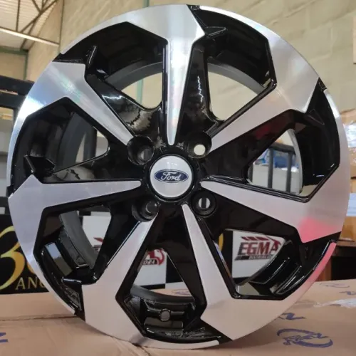 Rodas Tarantula aro 15 4x108 - R$ 2.490,00