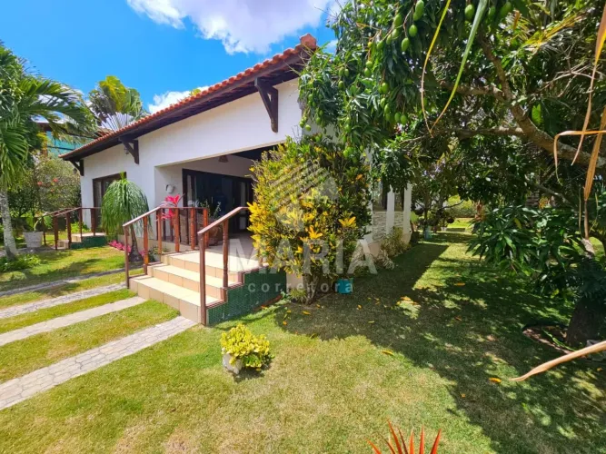 Casa em condomínio fechado à venda em Gravatá/PE!