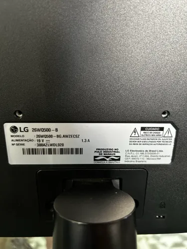 Monitor LG UltraWide 26? FHD 77hz