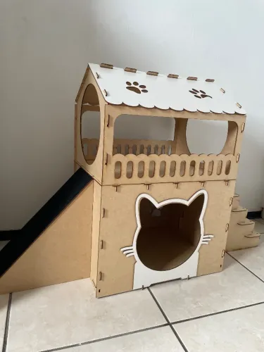 Casinha para gato MdF
