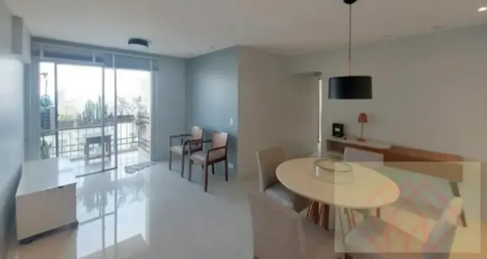 Apartamento com varanda e linda vista