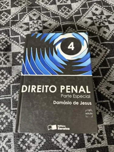 Lote 7 Livros de Direito