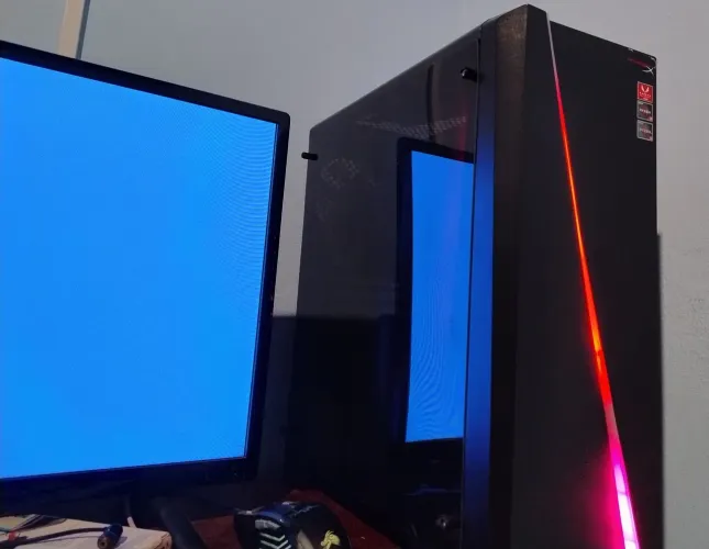 PC GAMER 