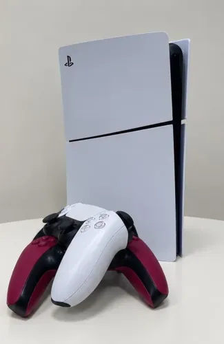 Ps5 slim 1tb 2 manetes