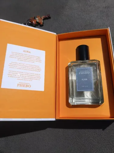 Perfume aura da phebo