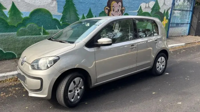 Volkswagen Up! Move 1.0 Total Flex 12V 5P 2015