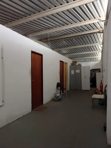 Imóvel para aluguel tem 450 metros quadrados em Candelária - Natal - RN