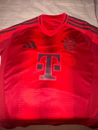 Vendo Camisa Bayern Munich Temporada 24/25 (Original Adidas)
