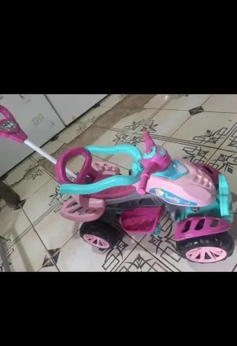 Carro de passeio infanti