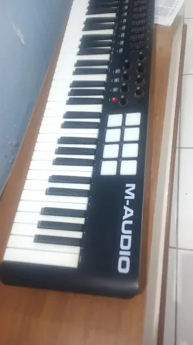 Teclado controlador M-audio oxigen61 