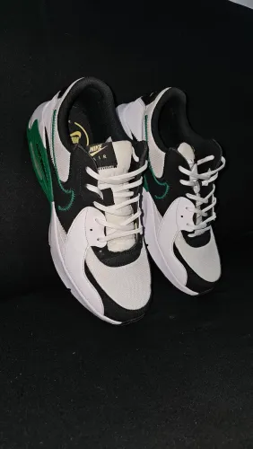 Tênis Air max Excee Edição limitada T43