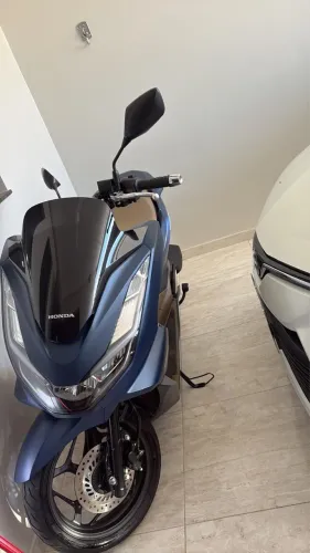 Vendo PCX DLX 2023, apenas 10mil km