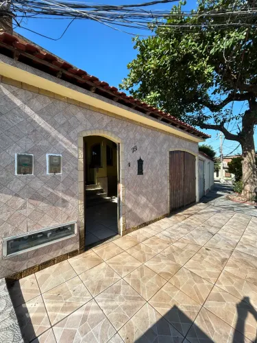 Alugo CASA 