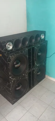 Vendo  som automotivo profissional 