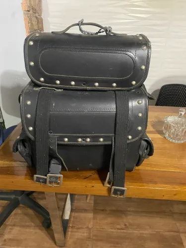 Alforge de Couro Preto para Moto