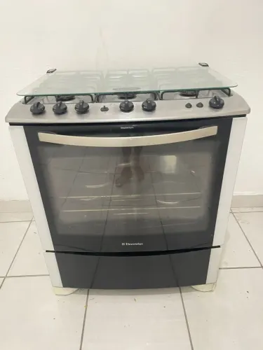 Fogão Electrolux 6 bocas gás encanado 