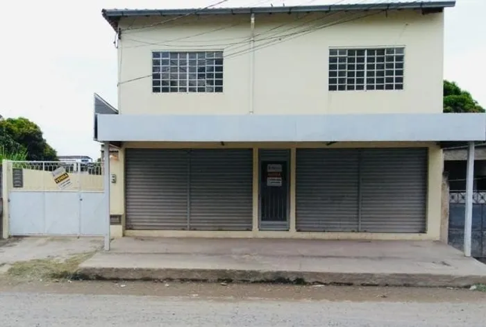 Loja comercial, 20m2, no KM 32 c/ banheiro - Nova Iguaçu.