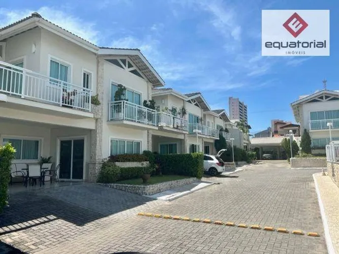 Casa com 4 Suítes à Venda, 380 m² por R$ 1.600.000 - Cambeba - Fortaleza/CE