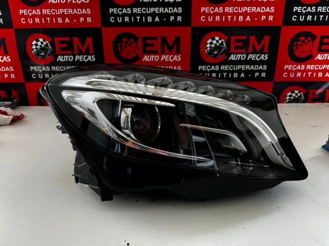 Farol Mercedes Gla Ld Original