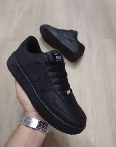 Tênis Nike Air Force 1