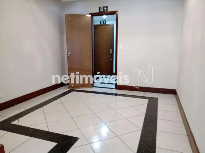 Sala Comercial no Santo Agostinho  Localização Privilegiada