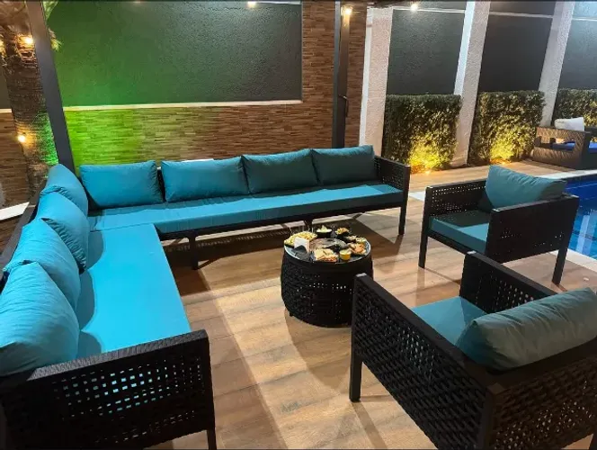 CONJUNTO SOFÁ DE CANTO COM POLTRONAS E CHAMPANHEIRA EM CORDA NÁUTICA