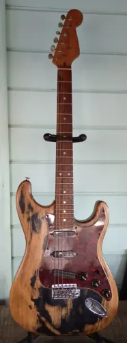 Guitarra Stratocaster Freijó Mini Humbucker 