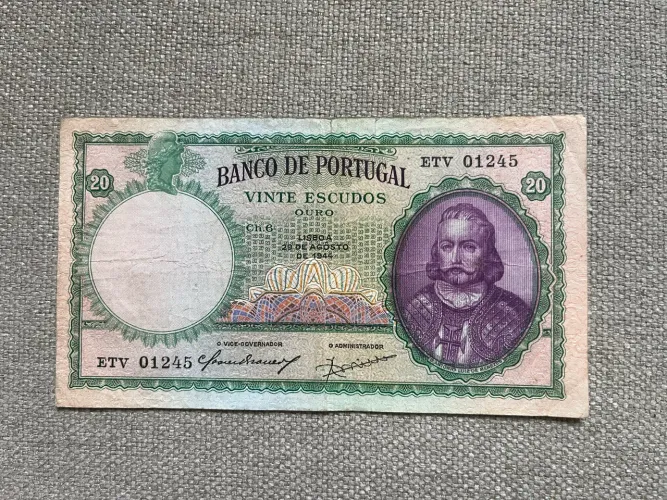 Antiga nota 20 escudos 1944