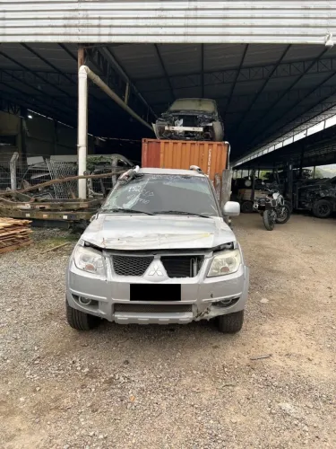 Mitsubishi Pajero TR4 4x4 2010 Veículo Destinado A Retirada De Peças