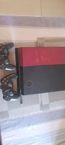 Vendo PlayStation 4 fat no preço ou troco por um iphone