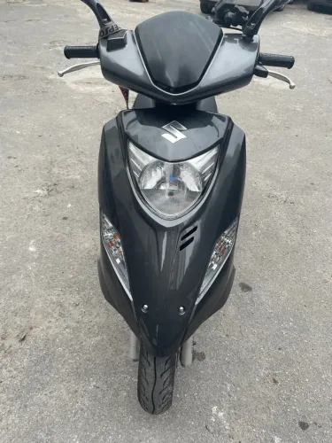 Suzuki Burgman AN 125