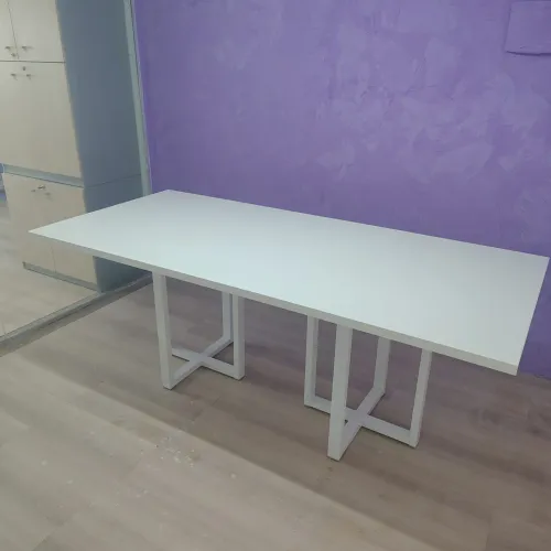 Mesa Reunião Branca