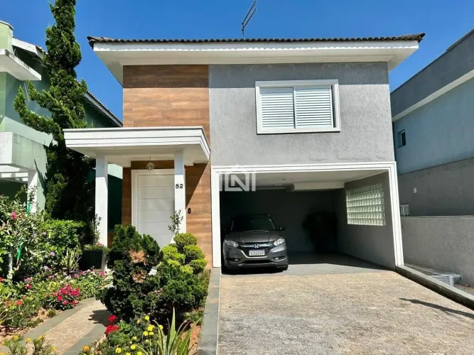 Casa à venda no condomínio Palm Hills