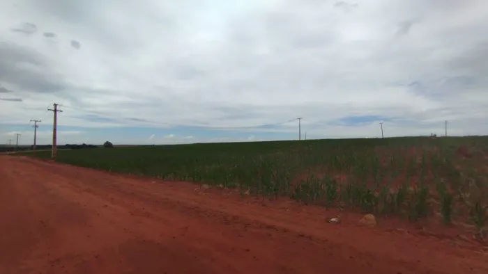 Lote 52.600m2 Estrada Romeirinha ,próximo ao Condomínio Jardins de Monet, R$ 2.400.000,00