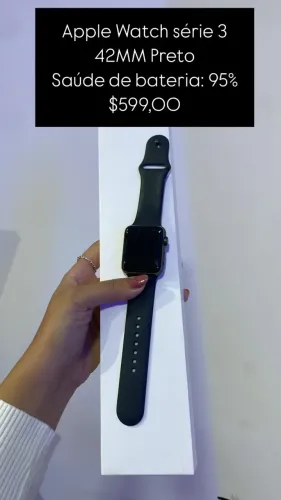 Apple Watch Series 3 / 42mm / Preto / Saúde de bateria 95% / Marcas de uso R$ 599,00/