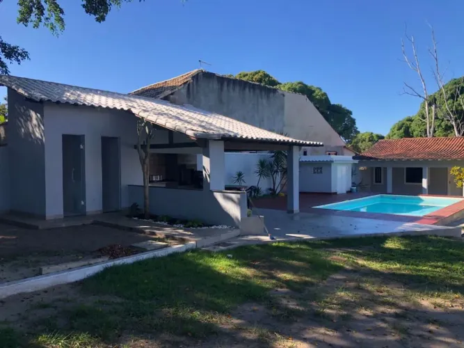 Chácara com 2 dormitórios para alugar, 5000 m² por R$ 7.000,00/mês - Fazendinha - Araruama