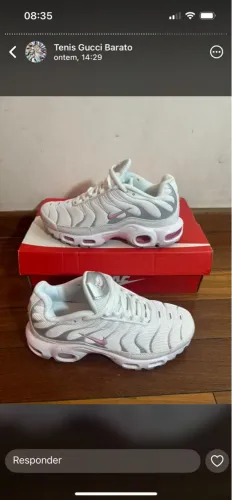 Tênis Nike Air Max Tn Branco com detalhes Rosa