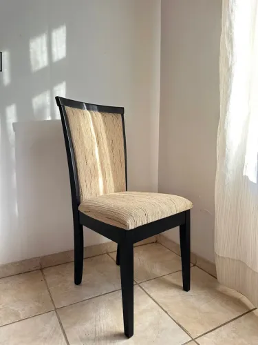 Jogo de Cadeiras de Jantar Elegante com Design Moderno