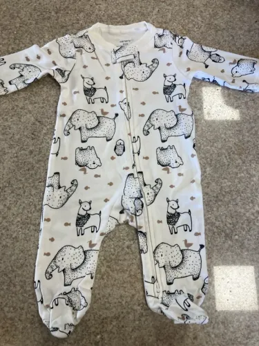 Macacão Carter's Animais - Conforto e estilo para o bebê