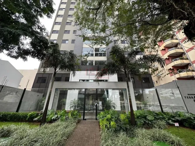 APARTAMENTO MOBILIADO ZONA 07 - LINDÍSSIMO - DESOCUPADO.