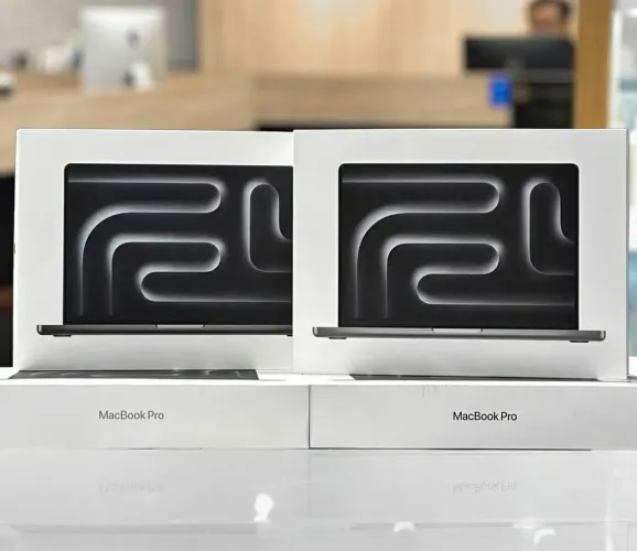 MACBOOK PRO M4 16 DE RAM 512 SSD TELA DE 14 NOVO LOJA FISICA PARA SUA SEGURANÇA 