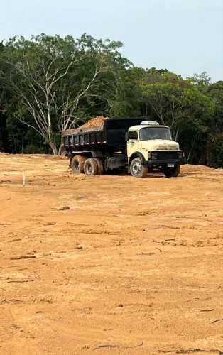 Retirada de entulhos e resto de obra 