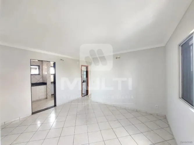 Apartamento - CHACARAS TUBALINA